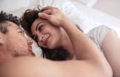 TOP Bí Quyết Để Màn Dạo Đầu Hoàn Hảo Cho Chuyện Giường Chiếu